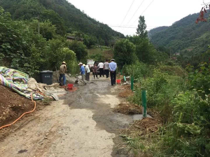 下河村民委员会交通新闻更新